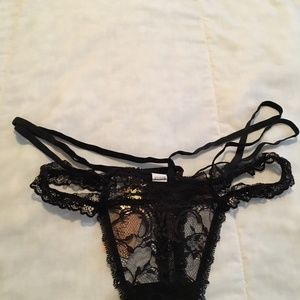 Lise Charmel Lace String Thong M Black NWT